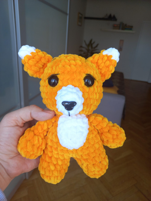Háčkovaná liška — foto 2