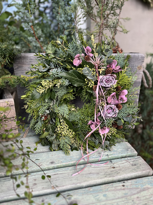 Podzimní věnec s růžemi - průměr 38cm — foto 5