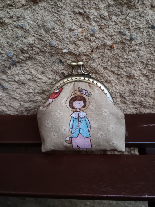 Mini Taštička V Kovovém Rámu — foto 6