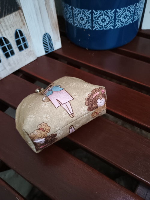 Mini Taštička V Kovovém Rámu — foto 3