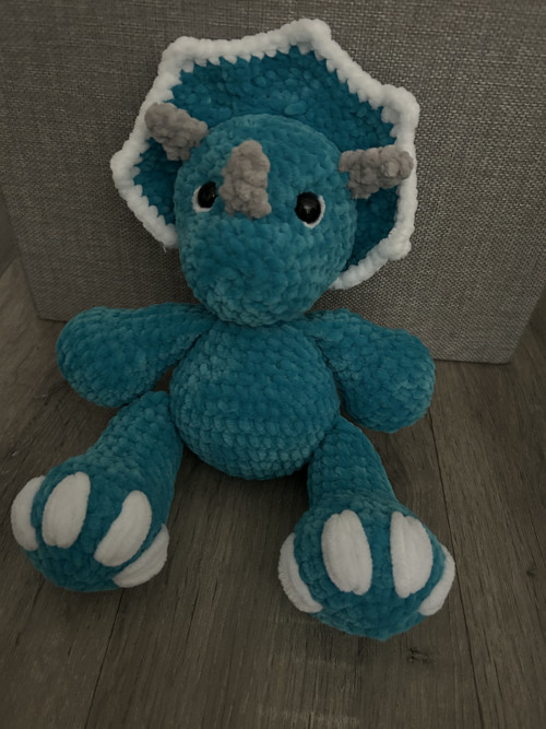 Háčkovaný dinosaurus — foto 2