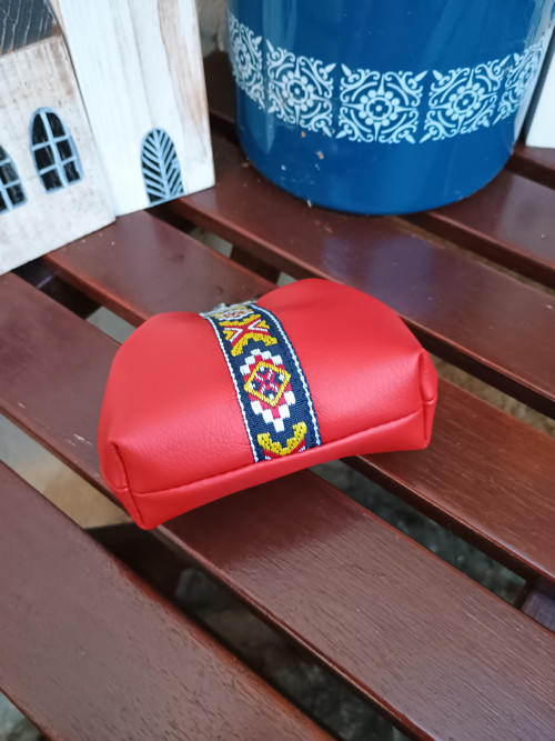 Mini Taštička V Kovovém Rámu — foto 3
