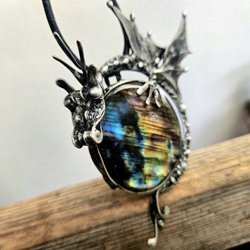 Dračí jezero - labradorit — foto 5