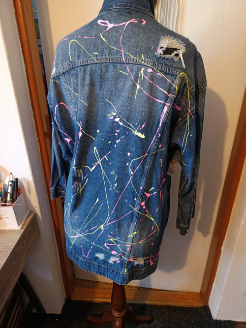 Neon bunda — foto 3