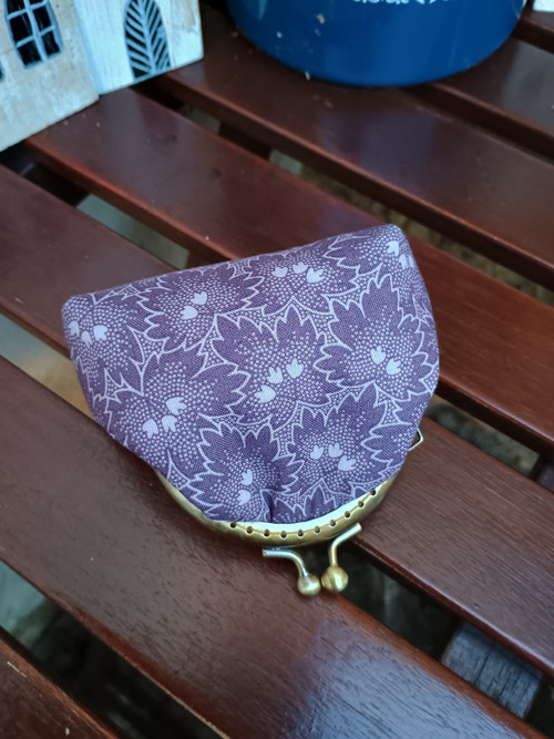 Mini Taštička V Kovovém Rámu — foto 4