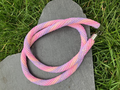 Pink rainbow, náhrdelník — foto 2