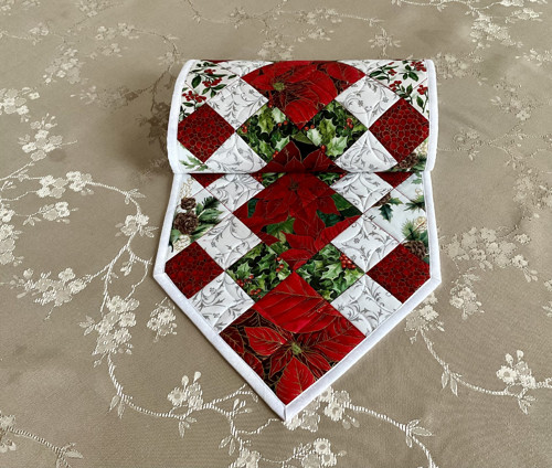 Vánoční běhoun Vánoční růže III. — foto 2
