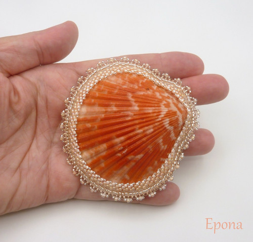 Brož Coquille (s mušlí) — foto 5