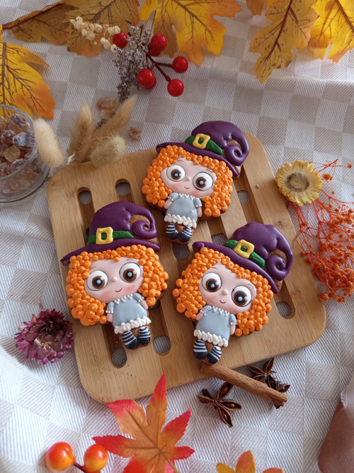 Halloweenský perníček čarodějka — foto 3