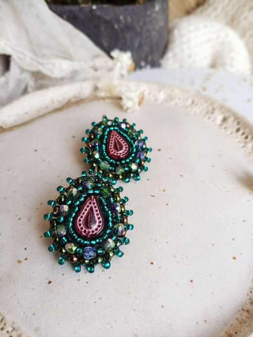 Arabesque n.29 - vyšívané náušnice — foto 2