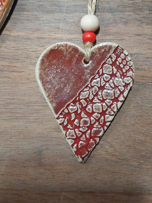 Keramická srdíčka červená - závěsná dekorace — foto 4