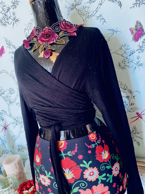 Top black zavinovací — foto 2