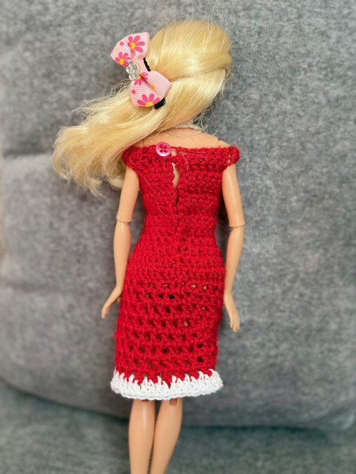 Háčkované šaty pro panenku Barbie — foto 4