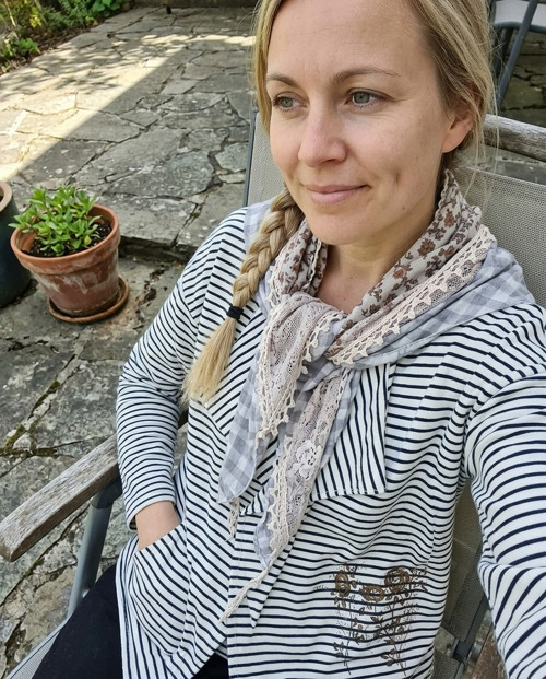 Kardigan v proužku + šátek, vel.L — foto 4