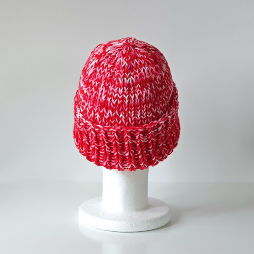 Polar Beanie - Srdcová královna — foto 3