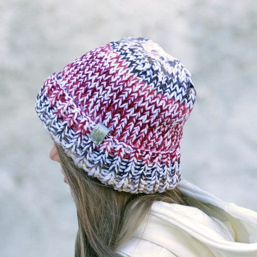 Polar Beanie - Ostružina — foto 6