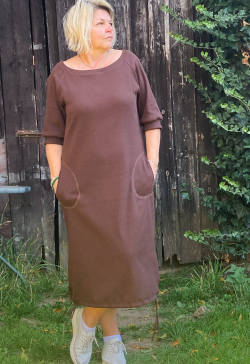 Šaty čokoládově hnědé dlouhé — foto 4