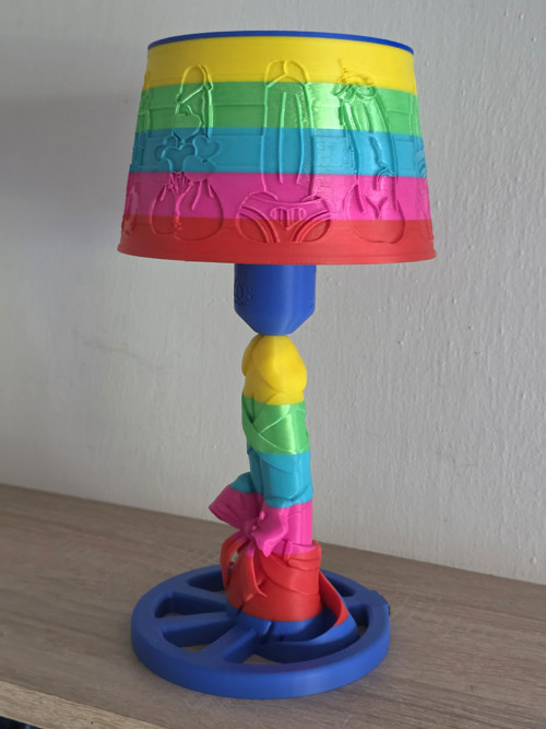 Stolní lampa 18+ — foto 4