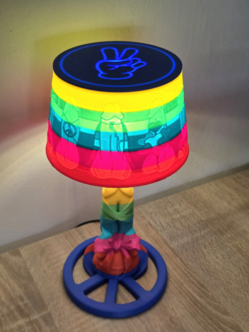 Stolní lampa 18+ — foto 2