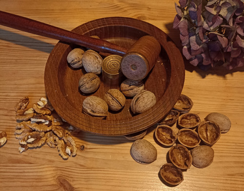 Materiál Skořápky, nebo věneček — foto 4