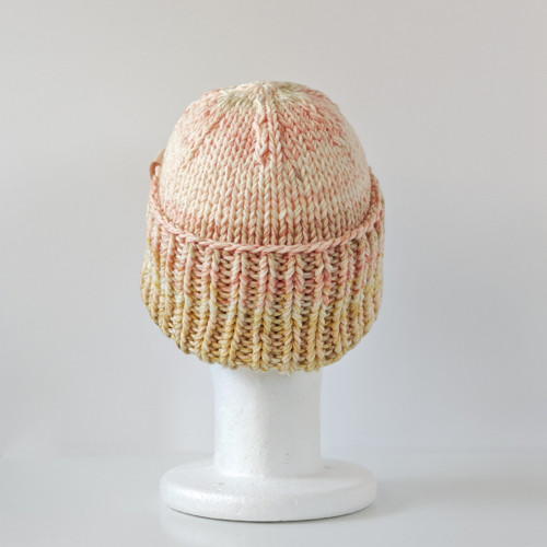 Polar Beanie - Broskvový sad — foto 3