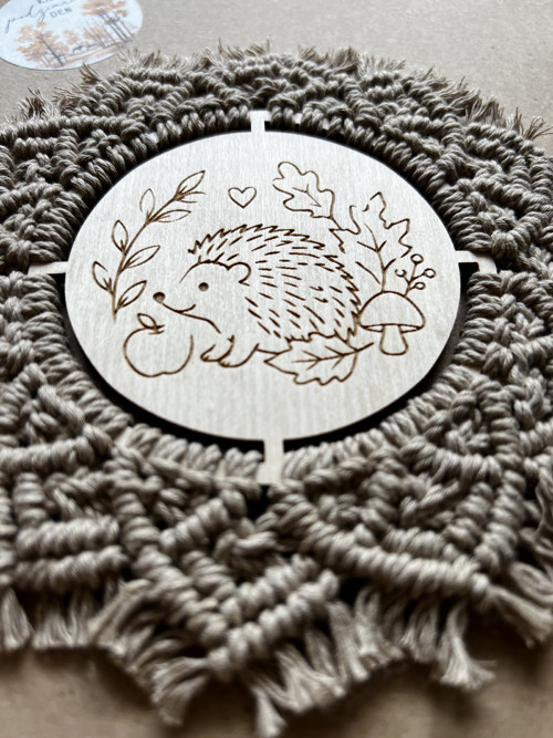 Podzimní podkafíčko – macramé — foto 4