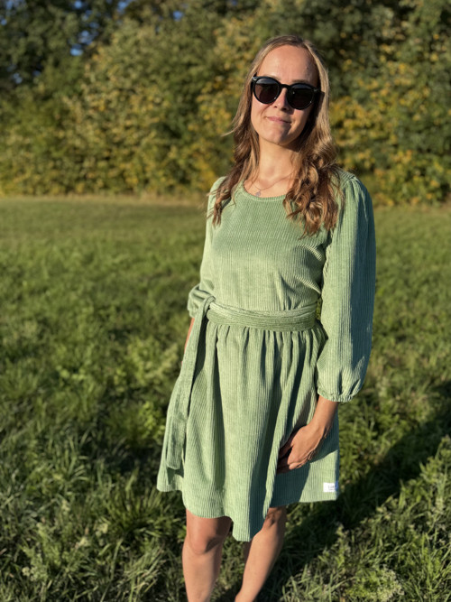 Manšestrove šaty Leila — foto 5