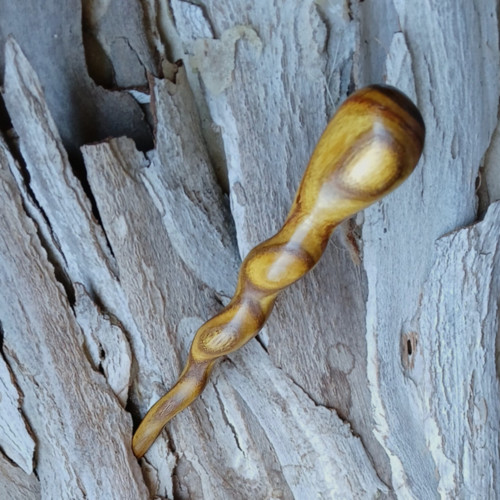 Dřevěná jehlice - šroub — foto 4
