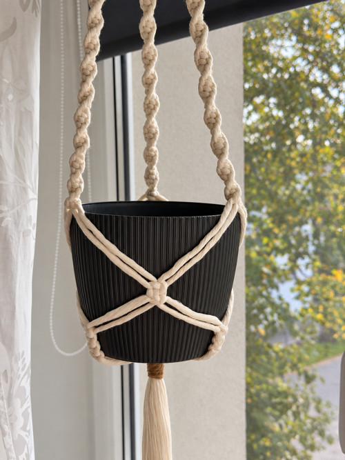 Macramé závěs s květináčem — foto 3