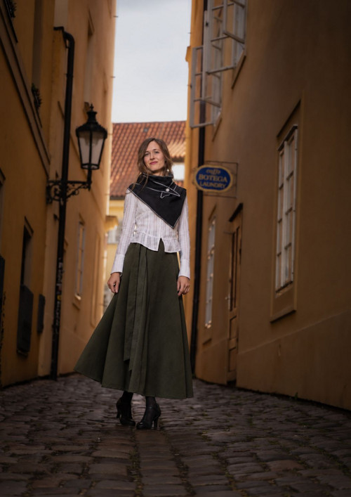 Půlkolová Manšestrová - Khaki — foto 3