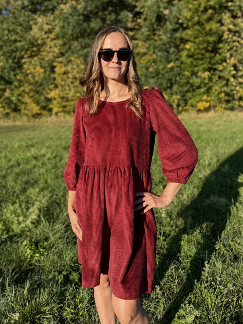 Manšestrove šaty Leila — foto 2