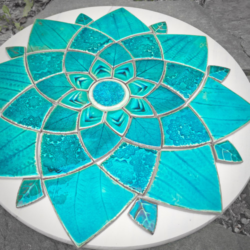 Mandala z keramických komponentů 117 — foto 3