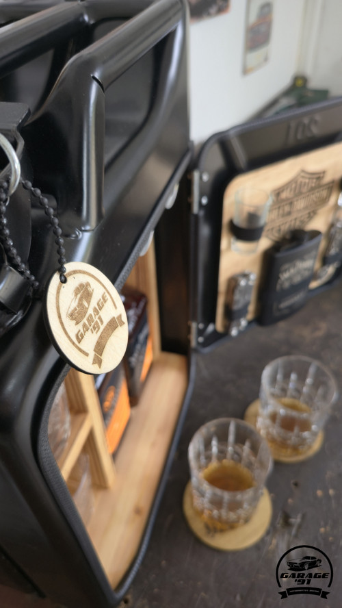 Kanystr Bar - " Black " Jack Daniel's — foto 4