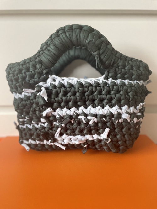 Háčkovaná kabelka — foto 3