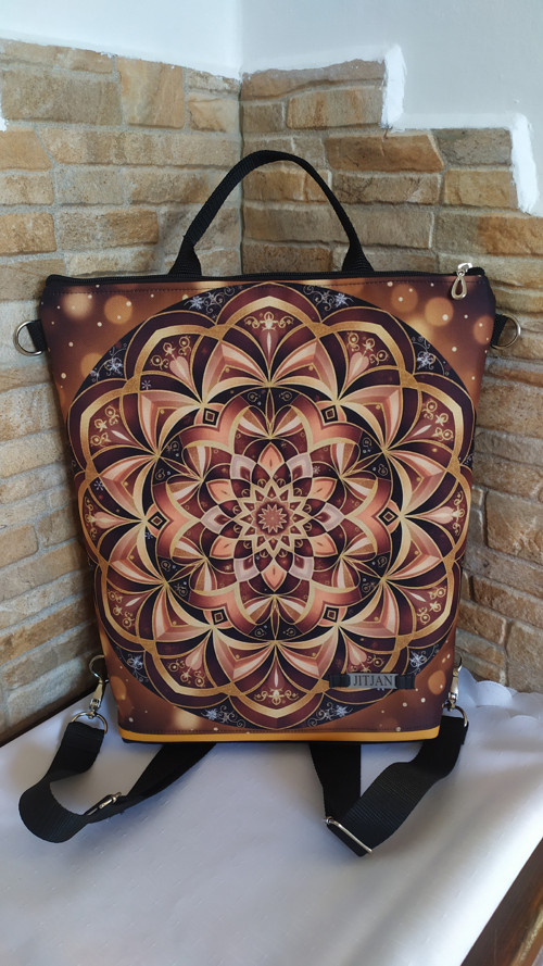 Mandala hnědá - kabelkobatoh — foto 2