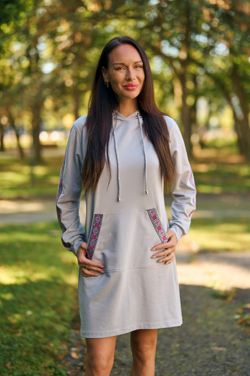 Mikinové šaty — foto 2