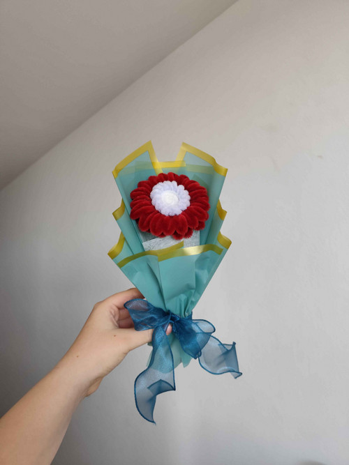 Červená gerbera v dárkovém balení — foto 2