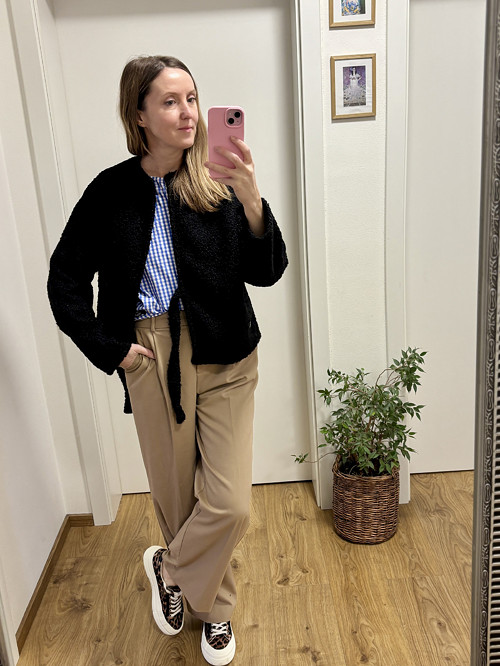 Teddy wrap kabátek s kimono rukávem Černý — foto 3