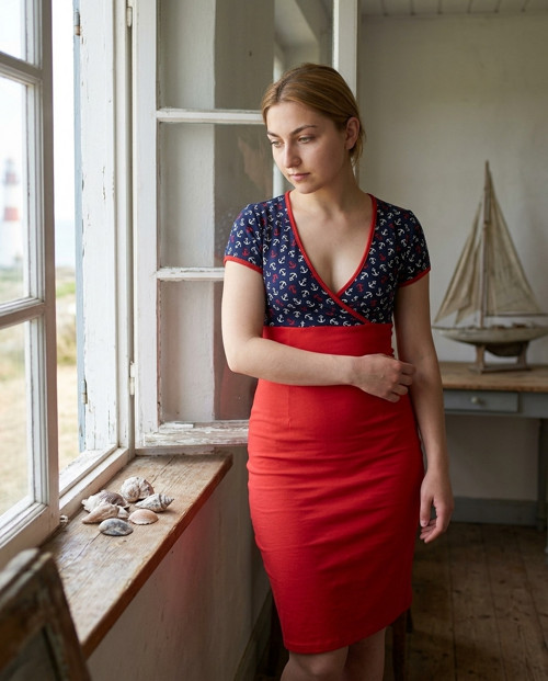 Šaty námořnické vel.38 — foto 2