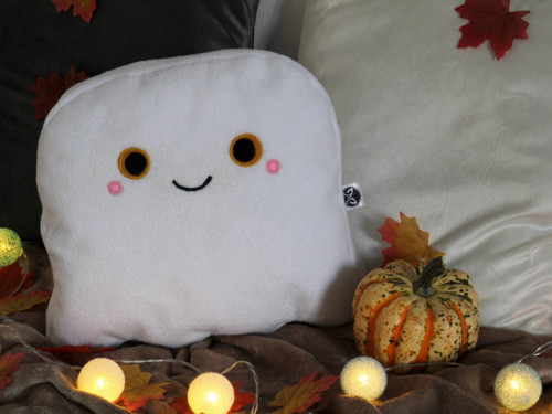 Roztomilý duch – ručně šitý halloweenský polštář — foto 3