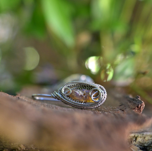 Náušnice s drahým etiopským opálem wire wrapping — foto 3