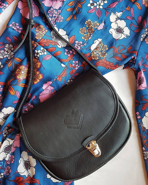 Kožená kabelka mini K C1 - černá — foto 6