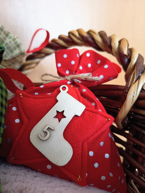 Adventní pytlíčkový kalendář — foto 6