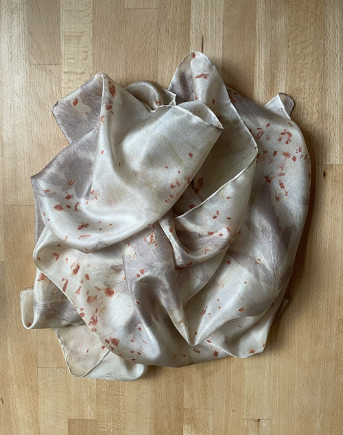 Hedvábná šála ecoprint — foto 4