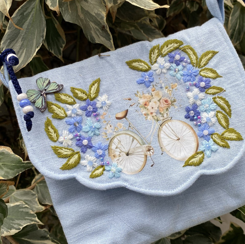 Crossbody "ROMANTIKA V MODRÉ" — foto 4