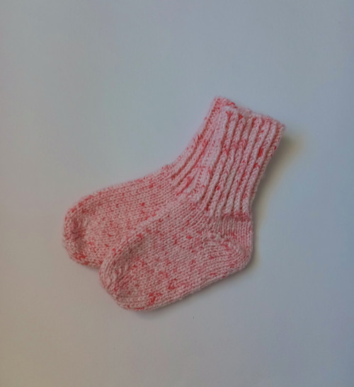 Pletené ponožtičky - 10 cm — foto 2