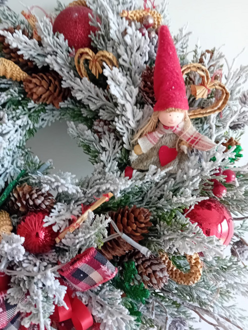 Vánoční věnec se světýlky — foto 4
