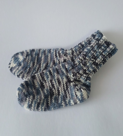Pletené ponožtičky - 12 cm — foto 2