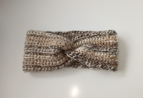 Háčkovaná čelenka - 42 cm — foto 3