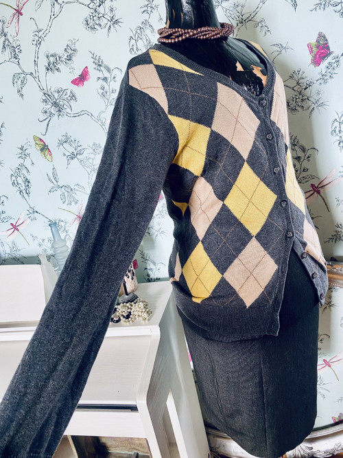 Kardigan se vzorem argyle — foto 4